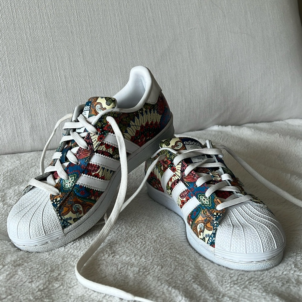 Adidas sneakers, Superstar!! Paisley, rare unique edition.